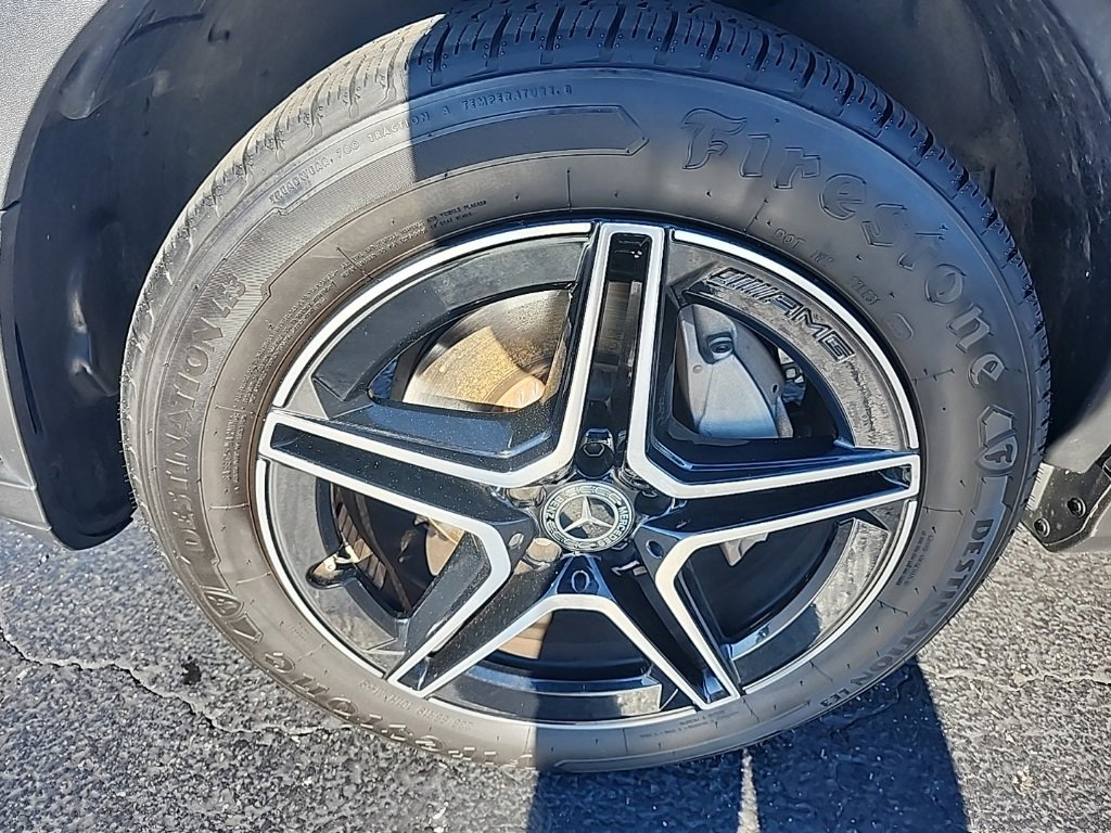 Used 2022 Mercedes-Benz GLC 300 image 9