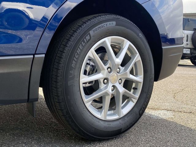 Used 2023 Chevrolet Equinox LS w/ LS Convenience Package image 11