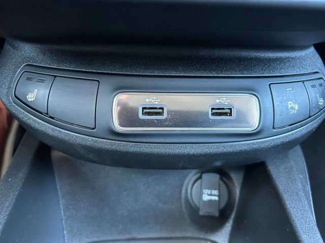 Used 2023 FIAT 500X Sport w/ Technology Group AWD/4WD image 23