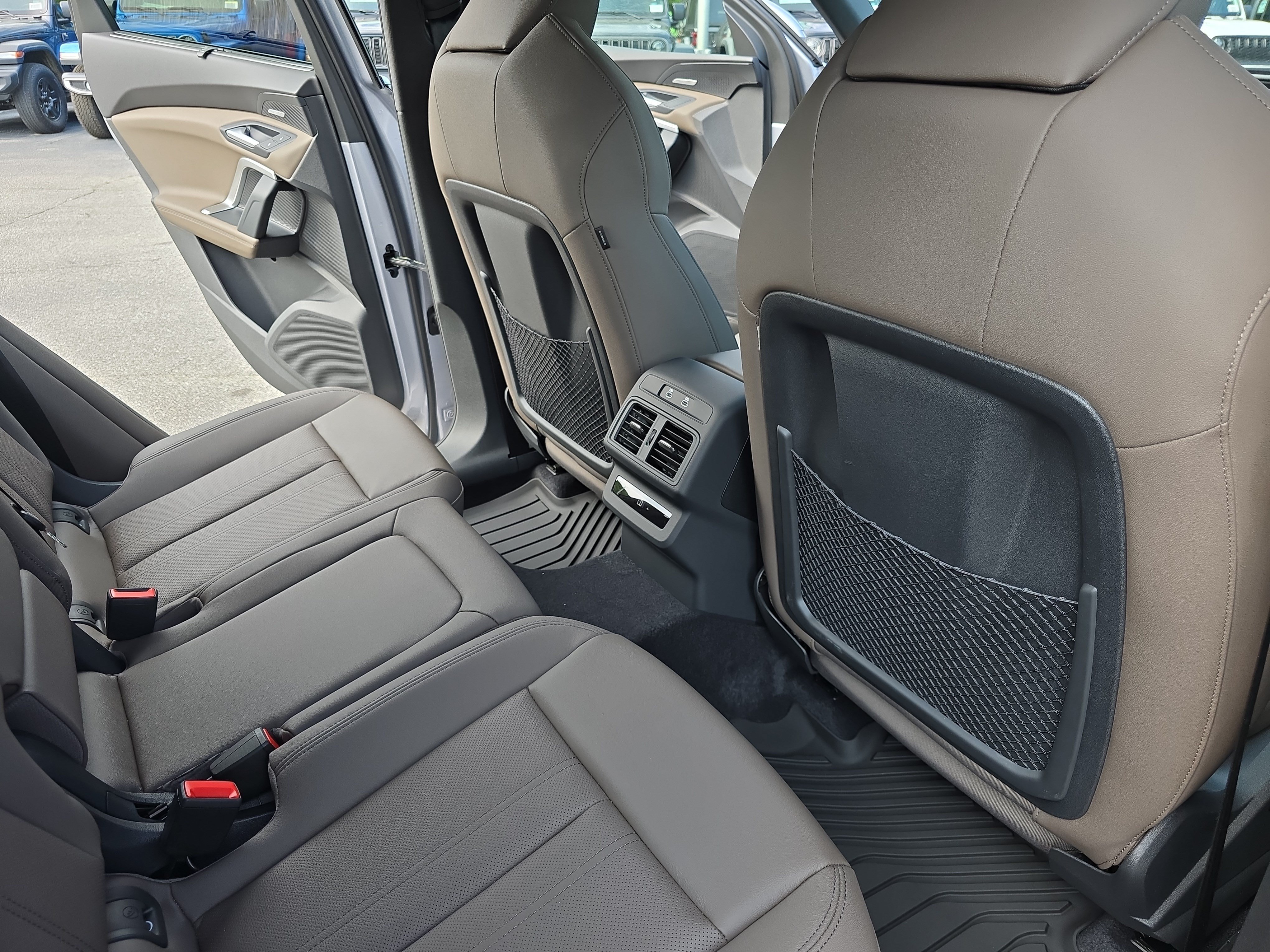New 2026 Audi Q5 Premium Plus AWD/4WD image 11