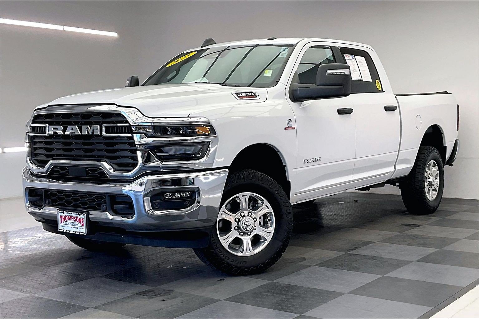 Used 2025 RAM 2500 Big Horn AWD/4WD image 12