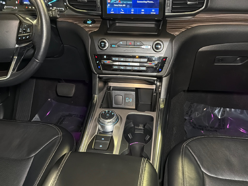 Used 2020 Ford Explorer Limited AWD/4WD image 18