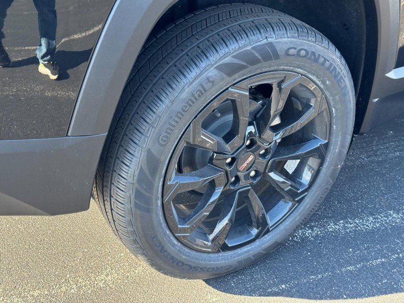 New 2026 GMC Terrain Elevation w/ Black Edition image 4