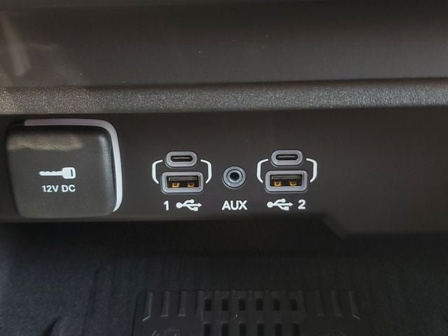 New 2026 Jeep Grand Wagoneer L Summit AWD/4WD image 30