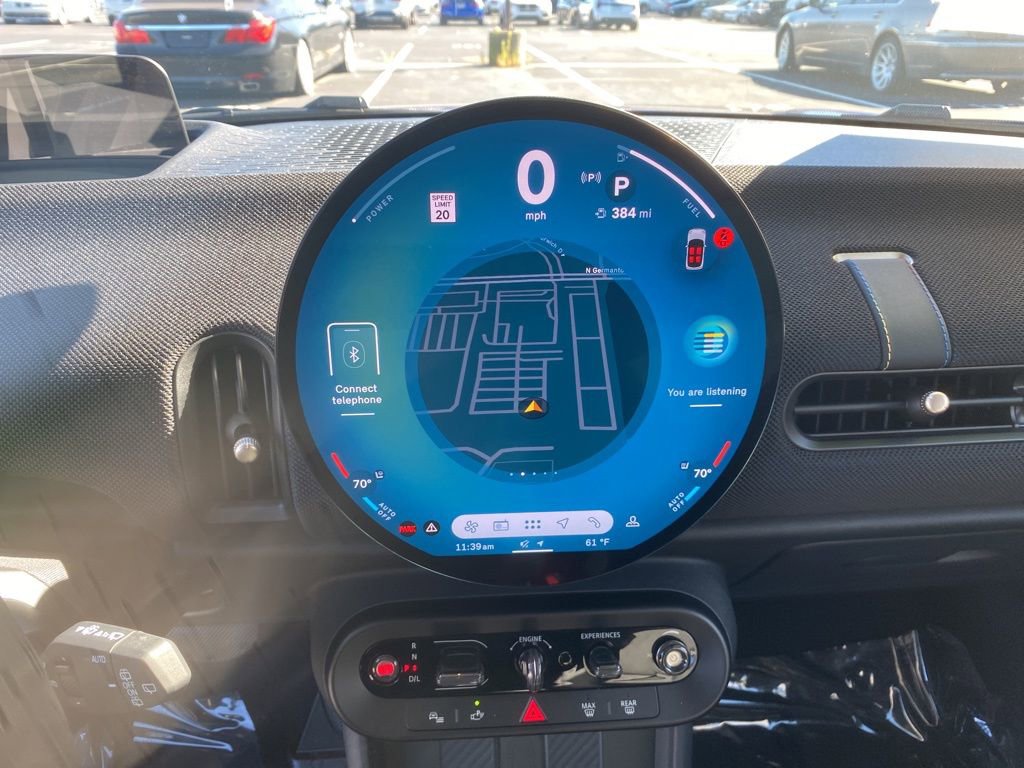 Used 2025 MINI Cooper 2-Door Hardtop image 13