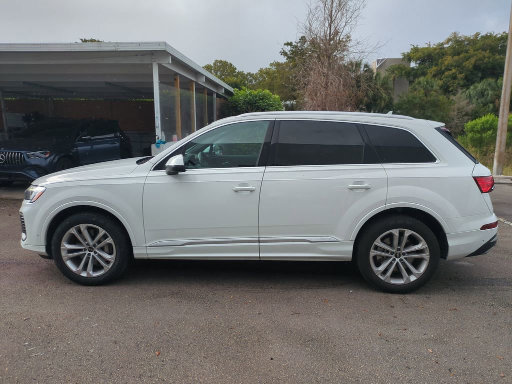 Used 2025 Audi Q7 3.0T Premium Plus AWD/4WD image 9