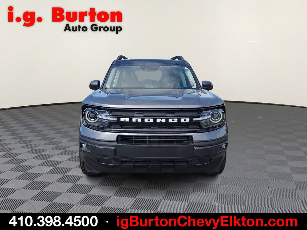 Used 2022 Ford Bronco Sport Outer Banks w/ Tech Package AWD/4WD image 2