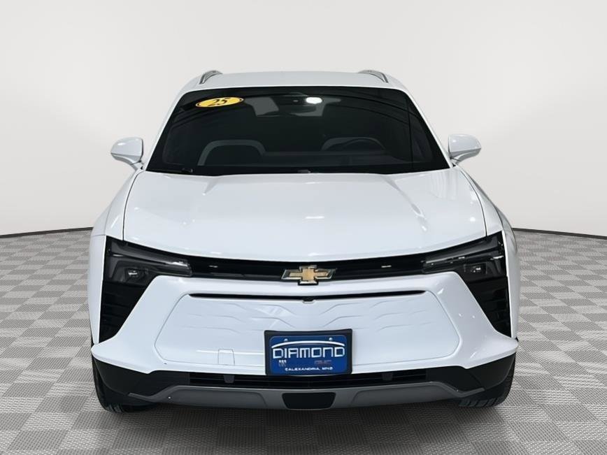 Used 2025 Chevrolet Blazer EV LT image 8