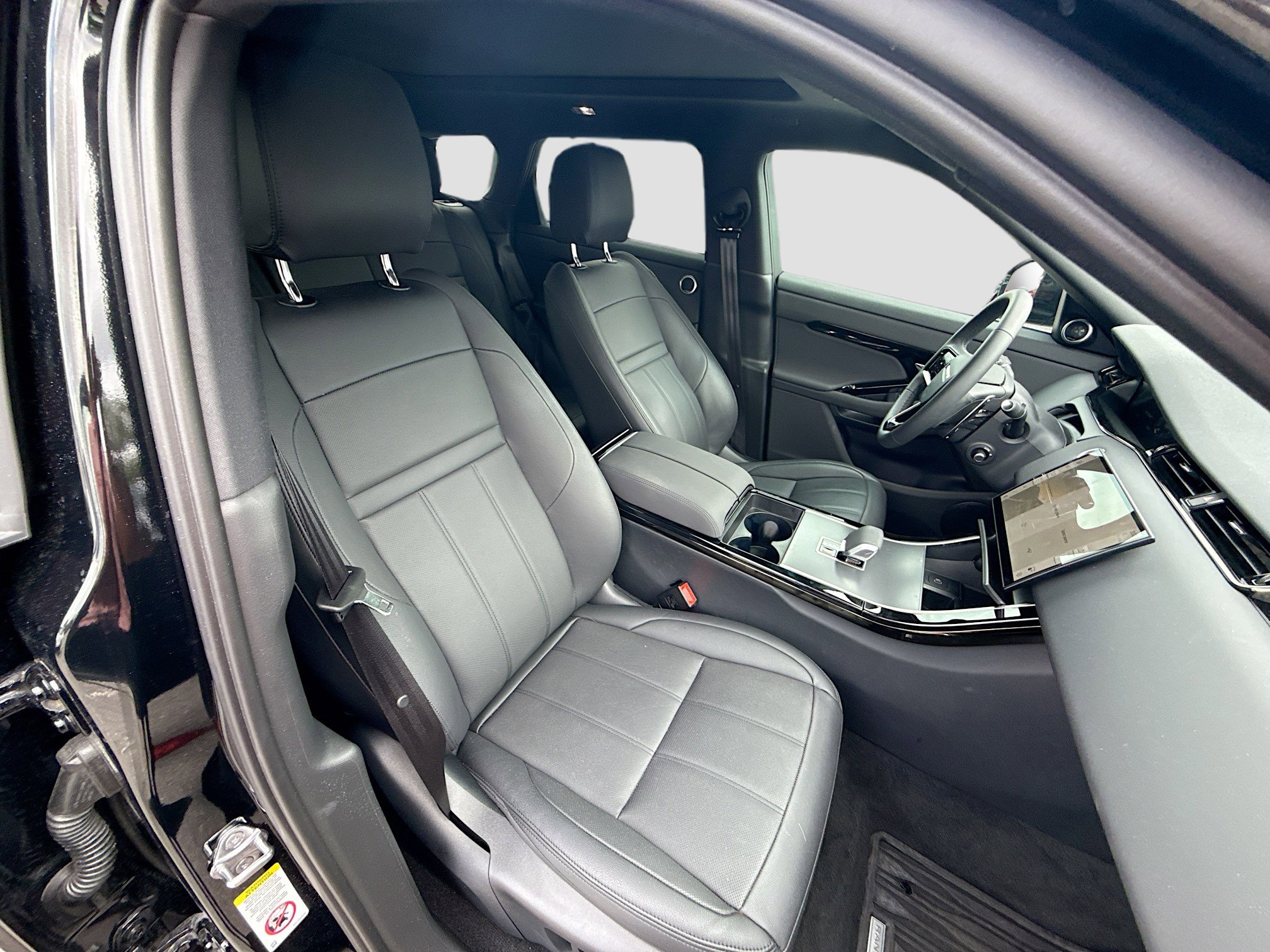 Used 2026 Land Rover Range Rover Evoque S image 15