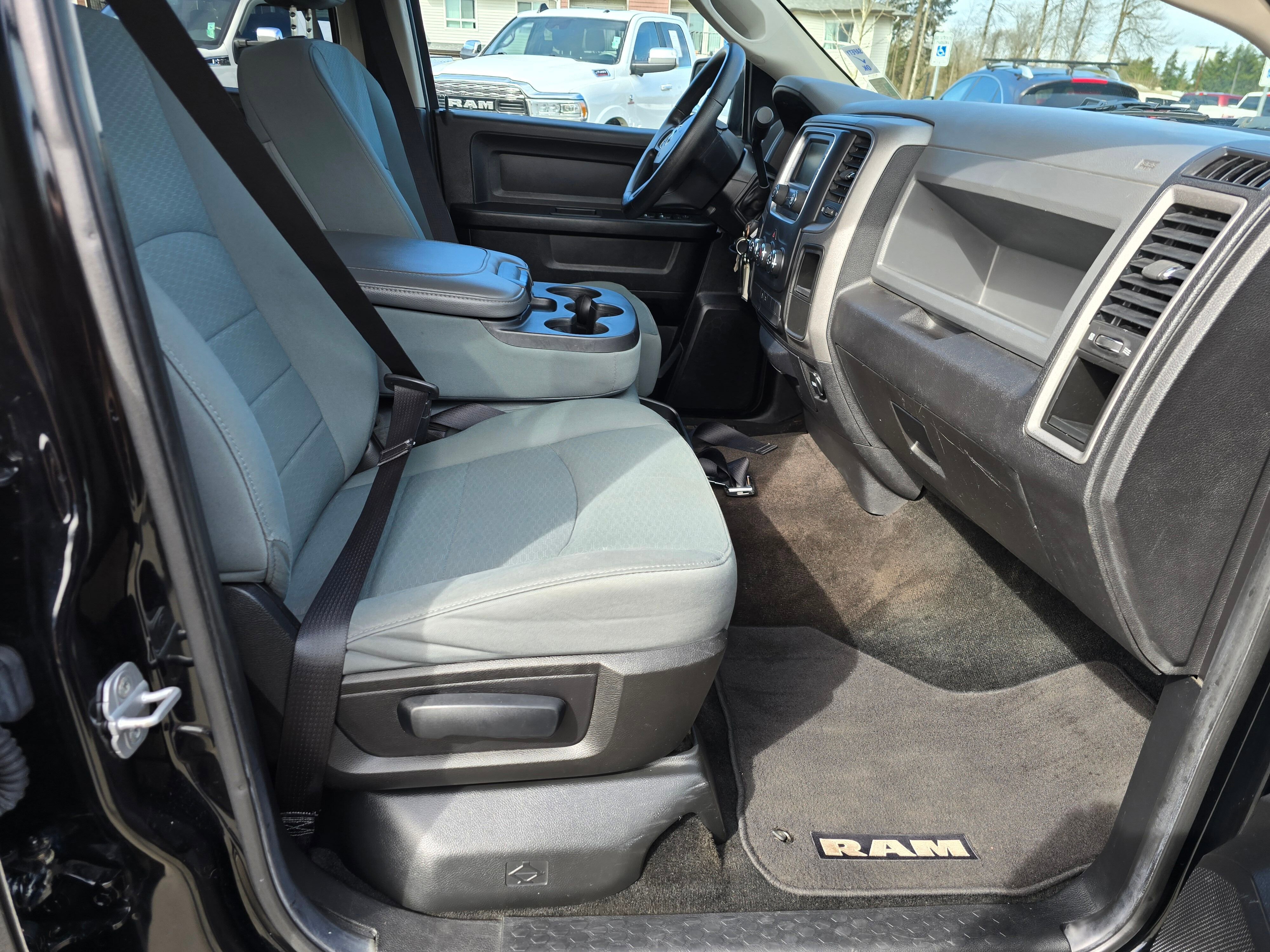Used 2013 RAM 1500 ST w/ SXT Appearance Group AWD/4WD image 31