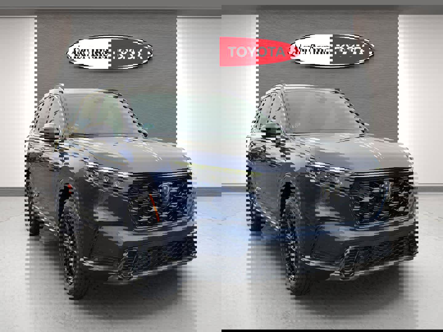 Used 2025 Honda CR-V Sport-L image 2