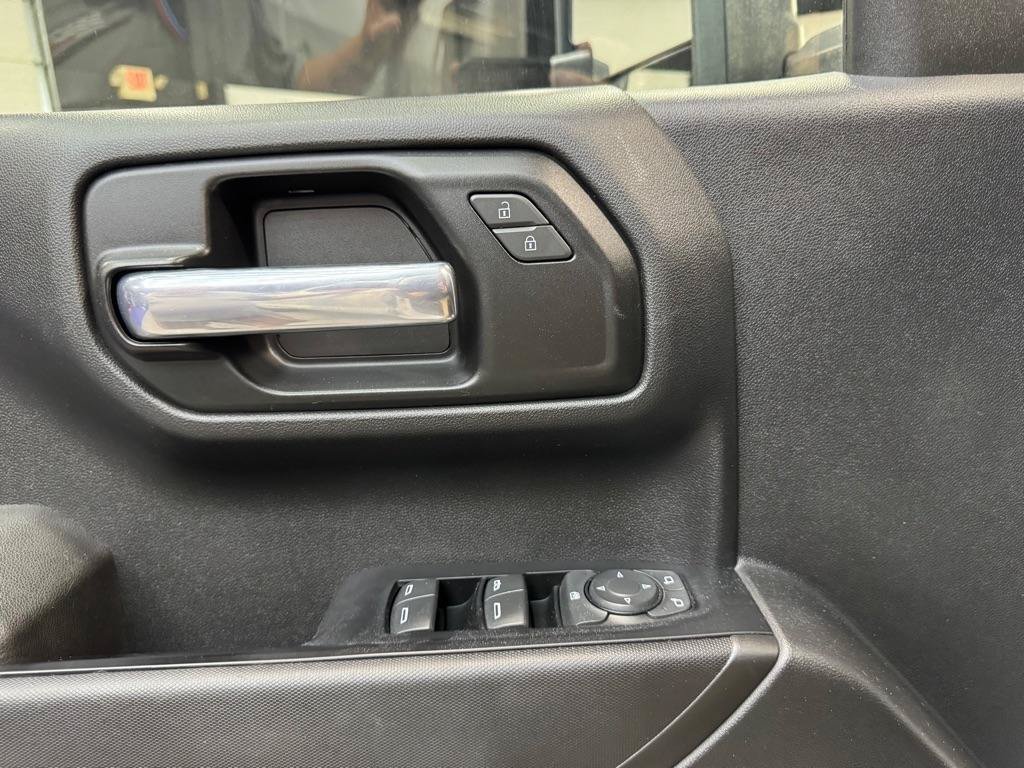 Used 2020 Chevrolet Silverado 1500 W/T w/ WT Value Package AWD/4WD image 23