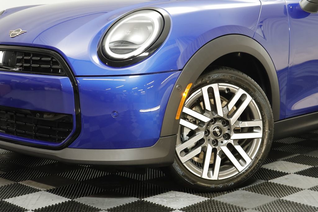 New 2026 MINI Cooper 4-Door Hardtop image 3
