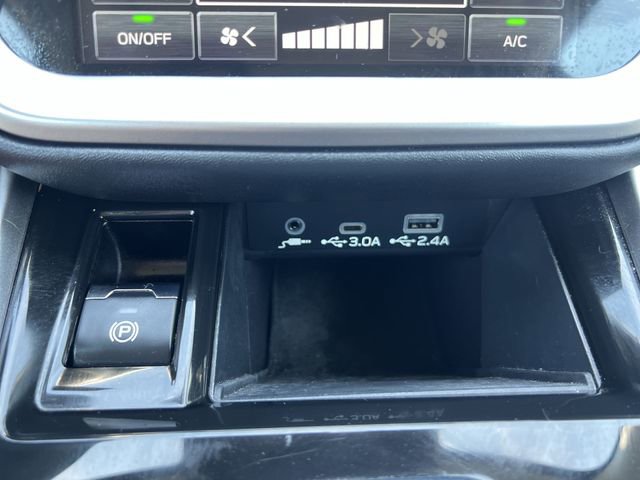 Certified 2024 Subaru Outback Limited AWD/4WD image 22