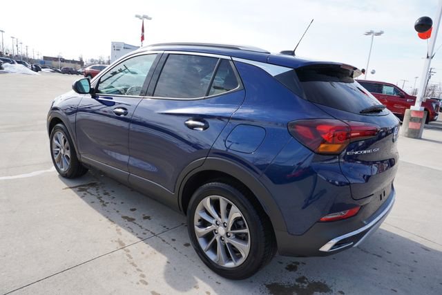 Used 2023 Buick Encore GX Essence w/ Experience Buick Package image 7