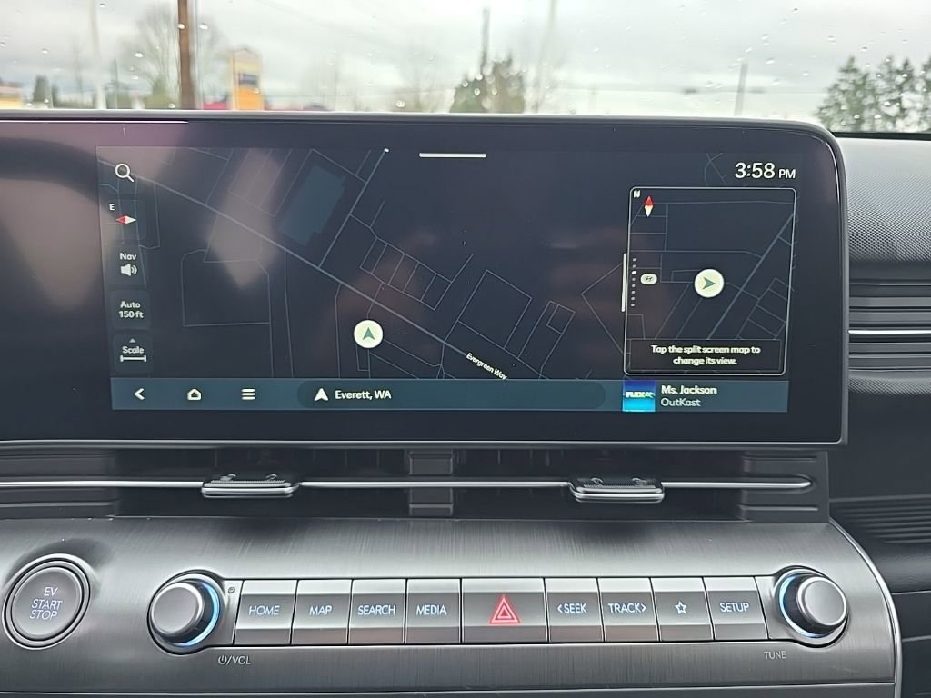 Certified 2024 Hyundai Kona SE FWD image 11