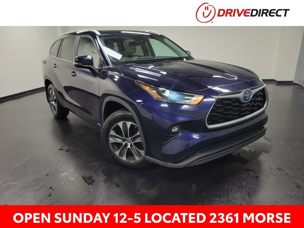 Used 2023 Toyota Highlander XLE