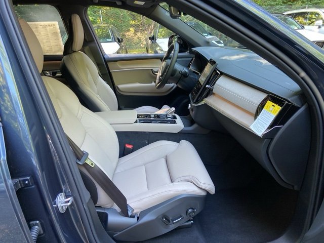 New 2026 Volvo XC90 B6 Ultra image 17