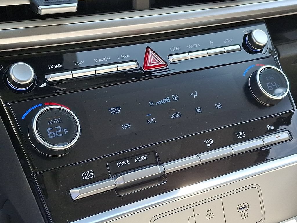 New 2026 Hyundai Santa Fe SE FWD image 10