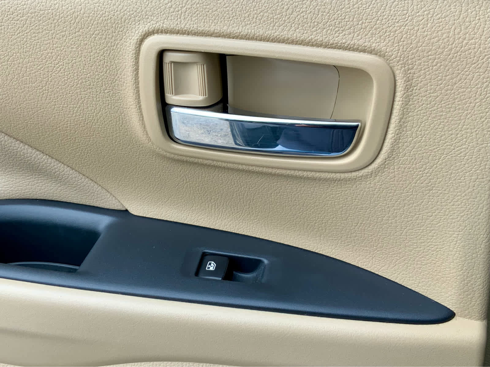 Used 2018 Mitsubishi Outlander SEL AWD/4WD image 48