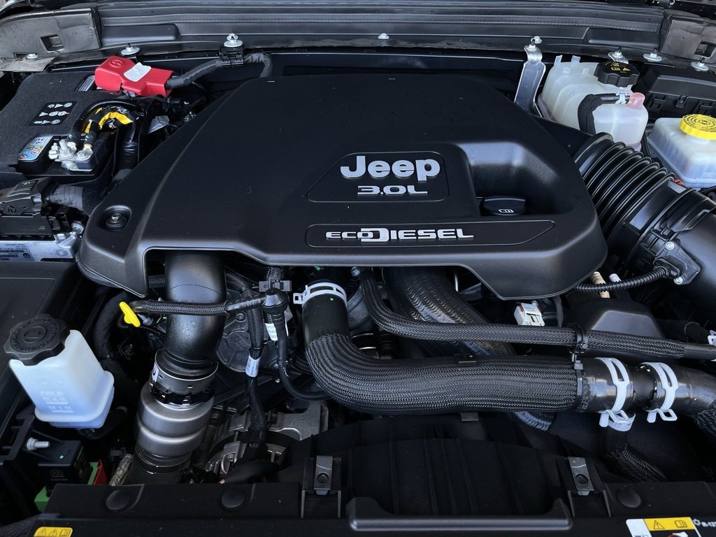 Used 2022 Jeep Wrangler Unlimited Sport image 10