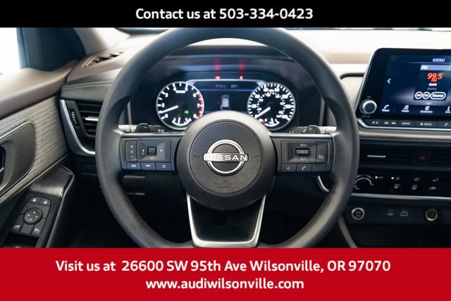 Used 2023 Nissan Rogue S AWD/4WD image 14