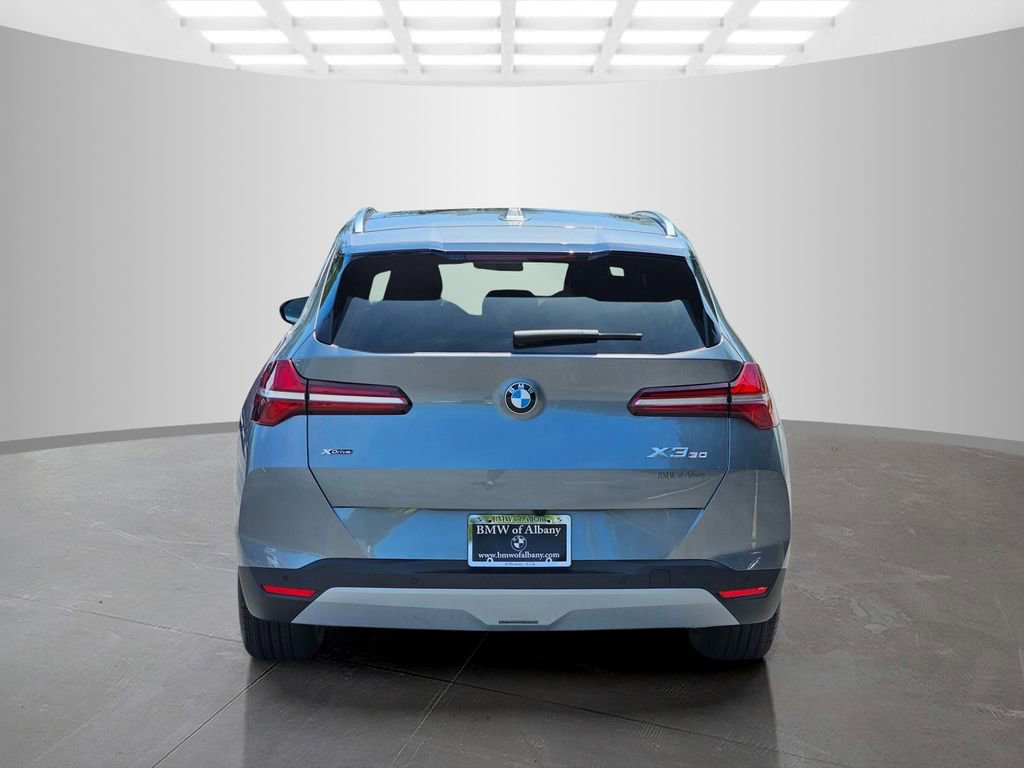 Used 2026 BMW X3 xDrive30 w/ Premium Package image 5