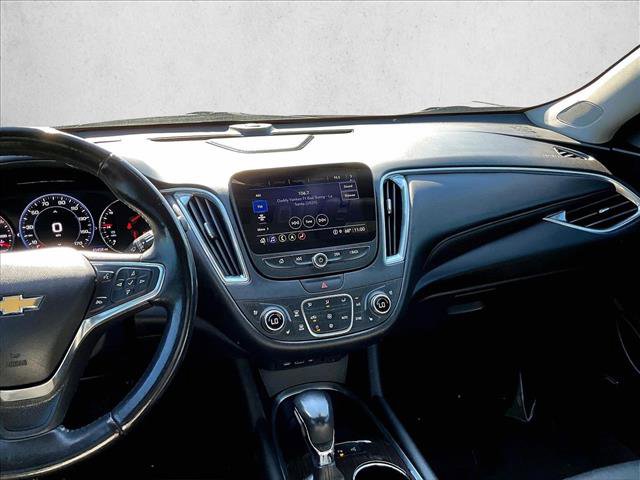 Used 2021 Chevrolet Malibu Premier image 8