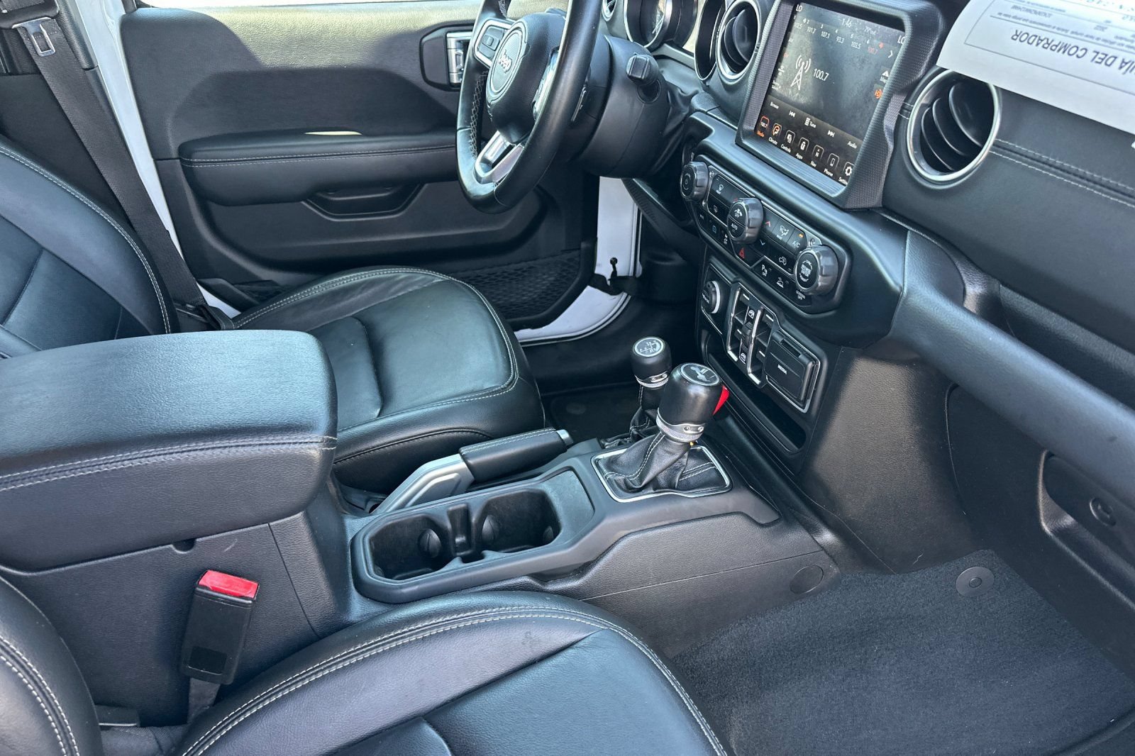 Used 2022 Jeep Wrangler Unlimited Sahara w/ Safety Group AWD/4WD image 20