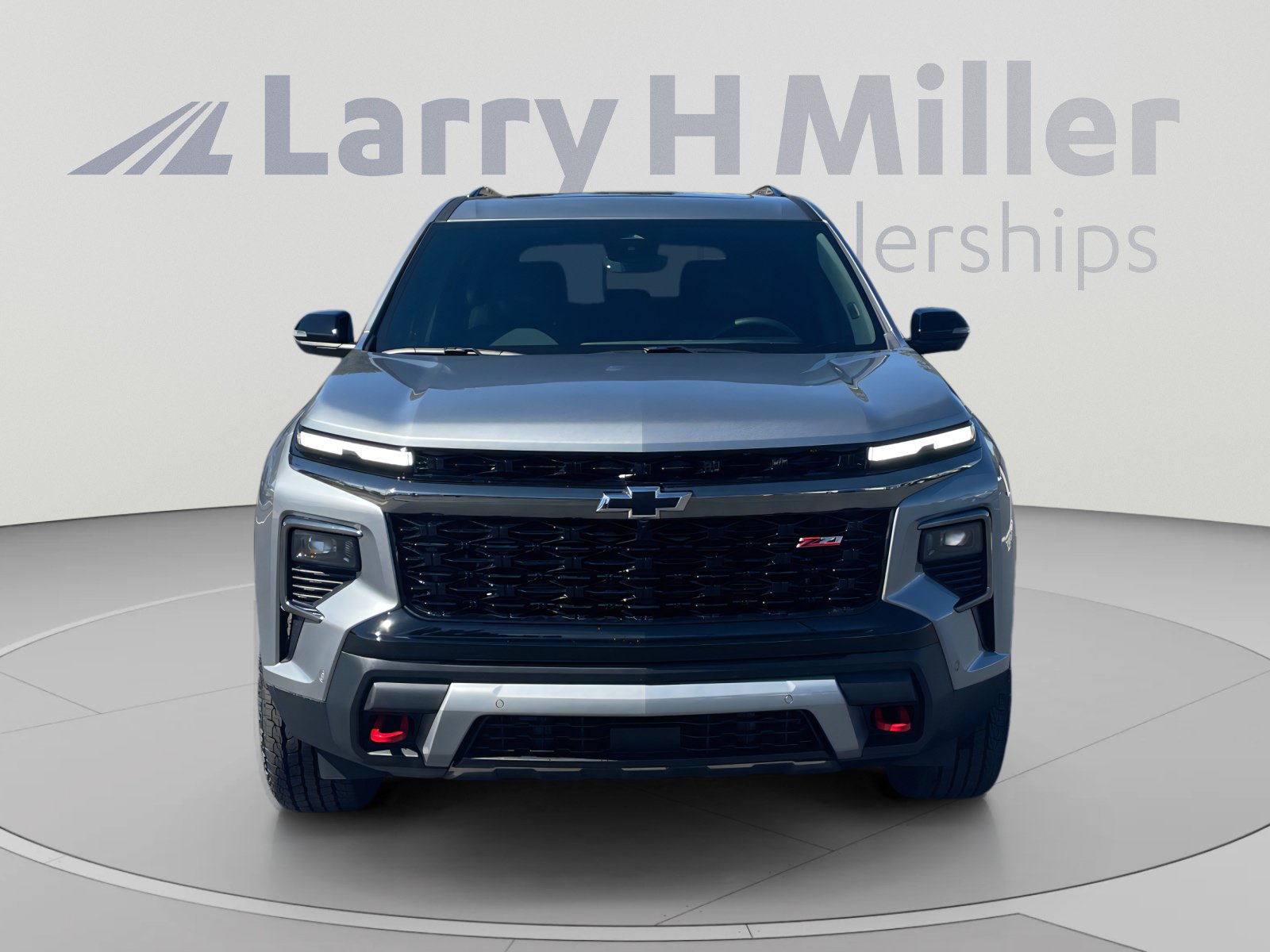 New 2026 Chevrolet Traverse Z71 w/ Enhanced Driving Package AWD/4WD image 8
