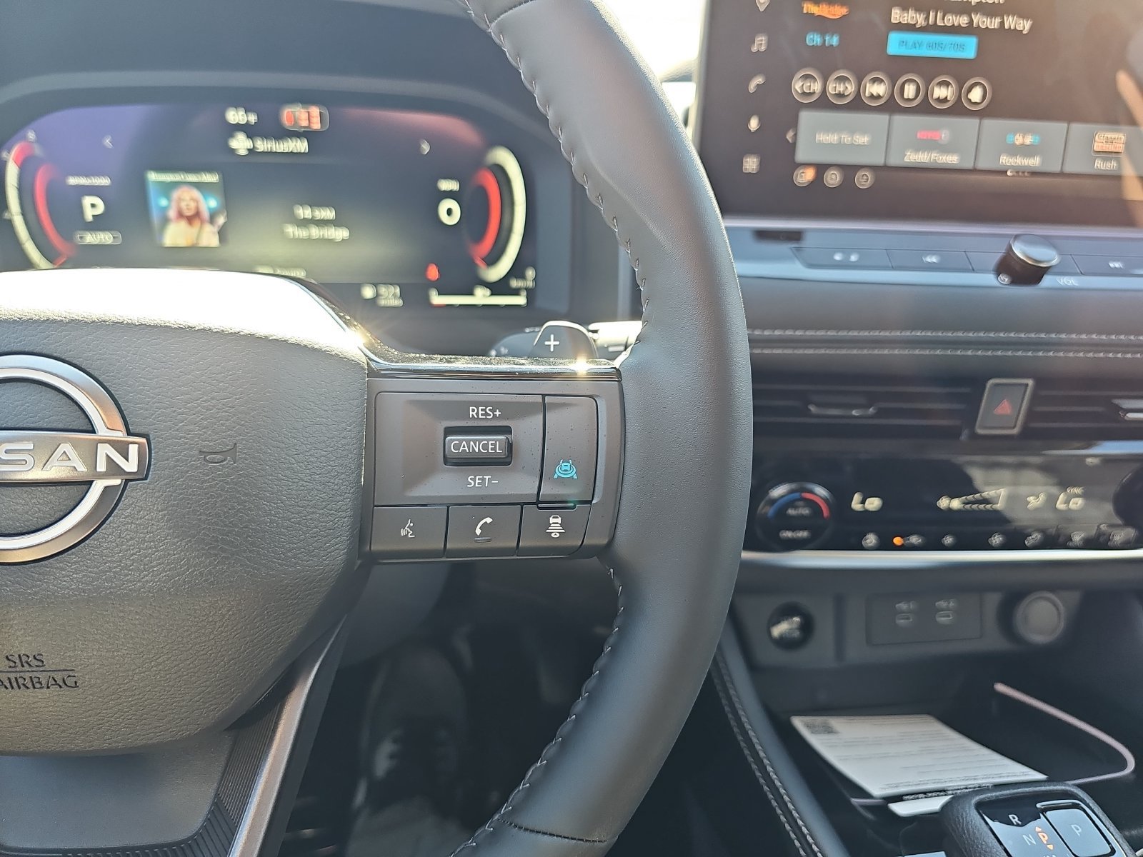 New 2026 Nissan Rogue Platinum AWD/4WD image 18