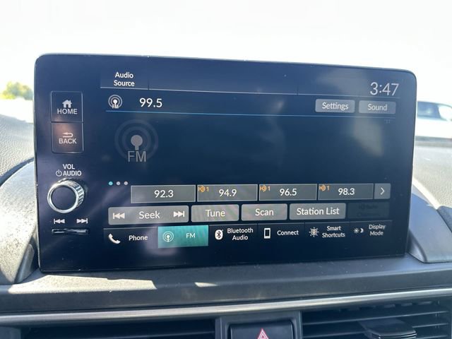 Used 2023 Honda Pilot EX-L image 12