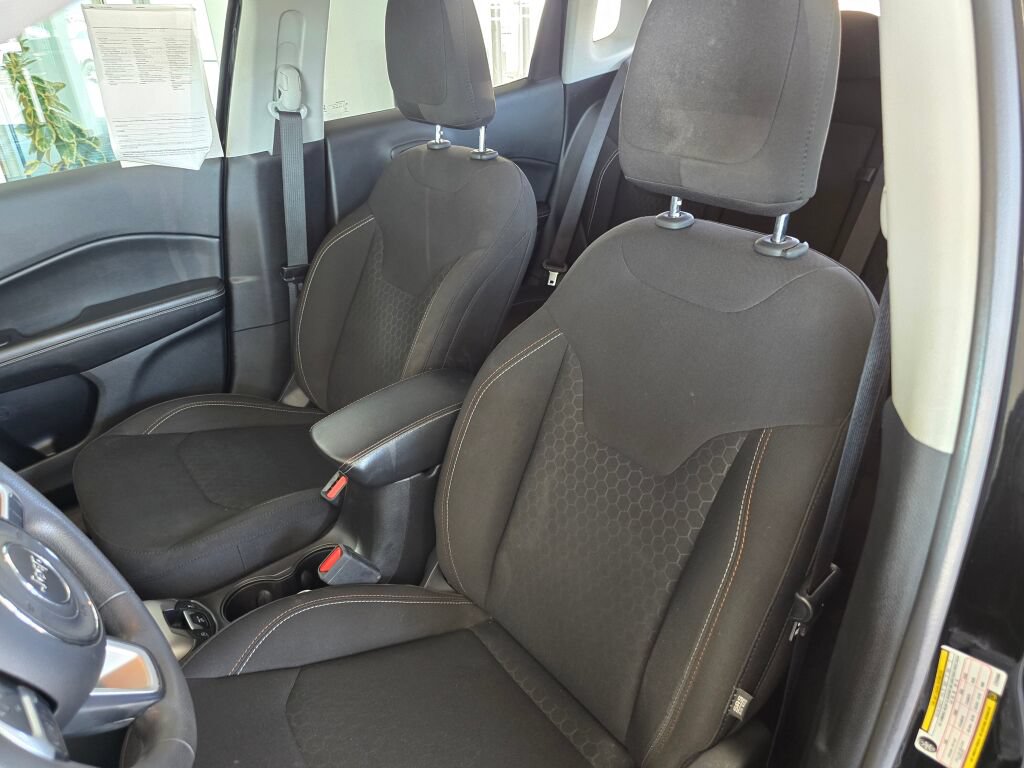 Used 2020 Jeep Compass Sport FWD image 15