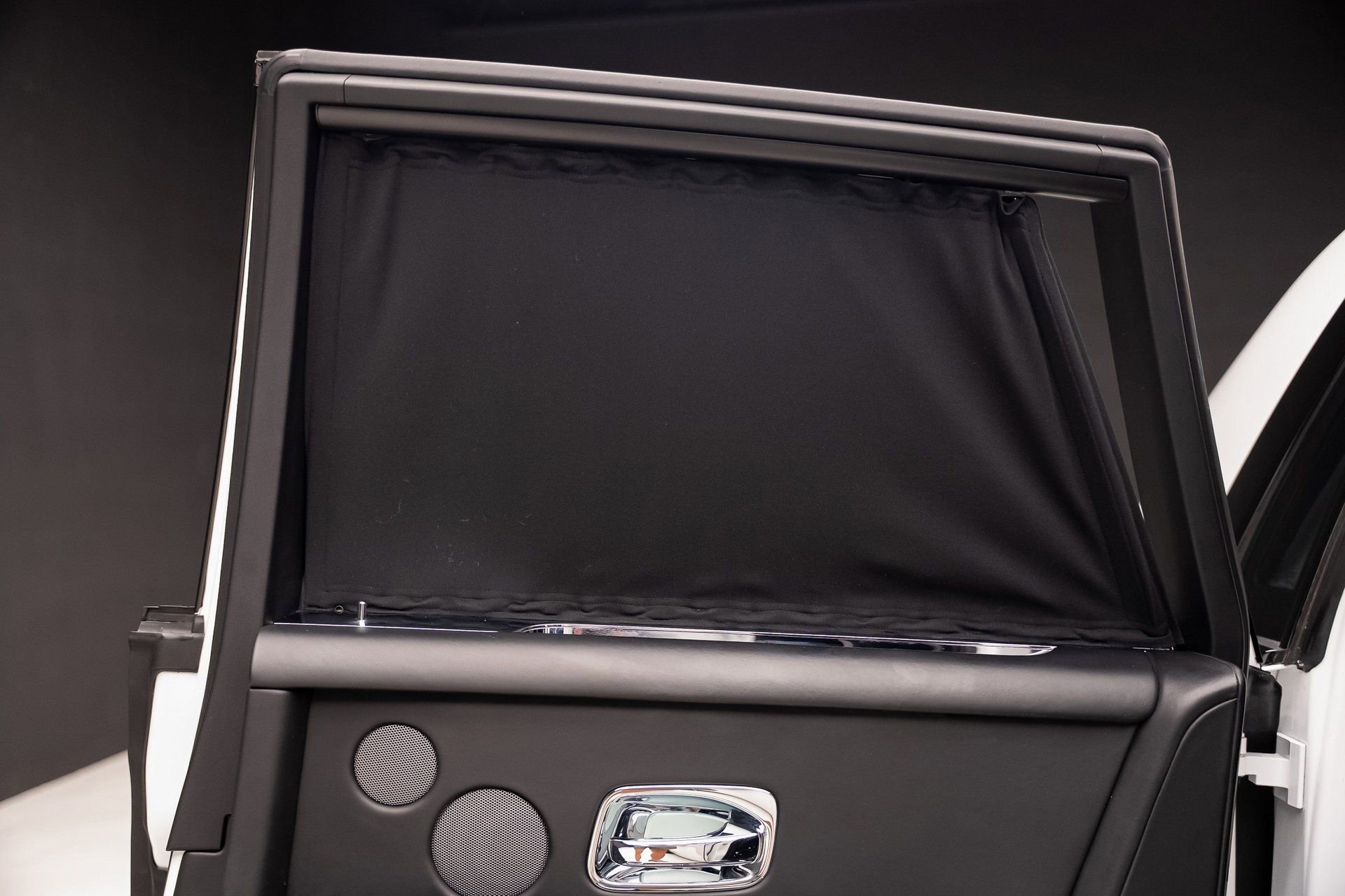 Used 2018 Rolls-Royce Phantom Sedan image 69