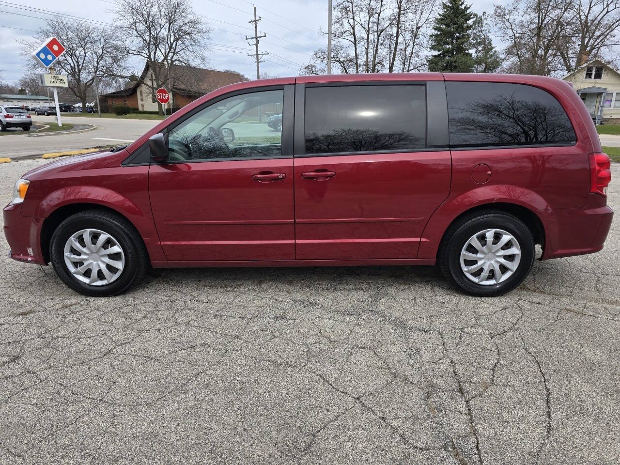 Used 2015 Dodge Grand Caravan SE w/ Quick Order Package 29E SE FWD image 4