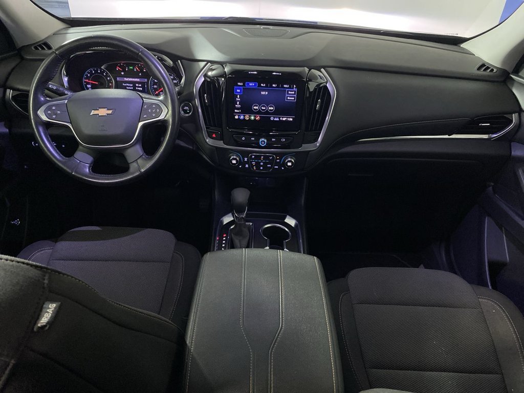 Used 2021 Chevrolet Traverse LT FWD image 25