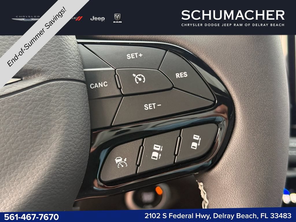 New 2027 Chrysler Pacifica Limited FWD image 19