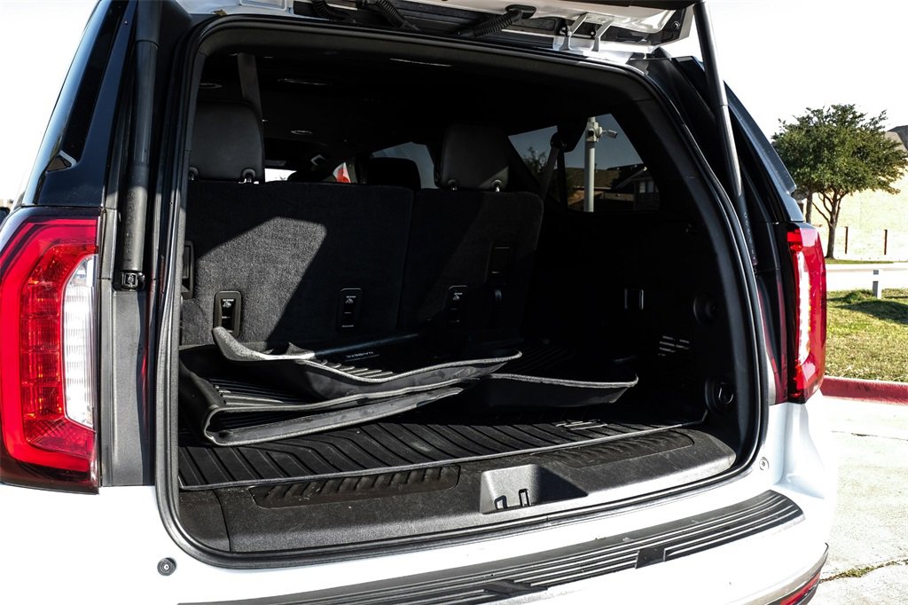 Used 2021 GMC Yukon XL SLT image 56
