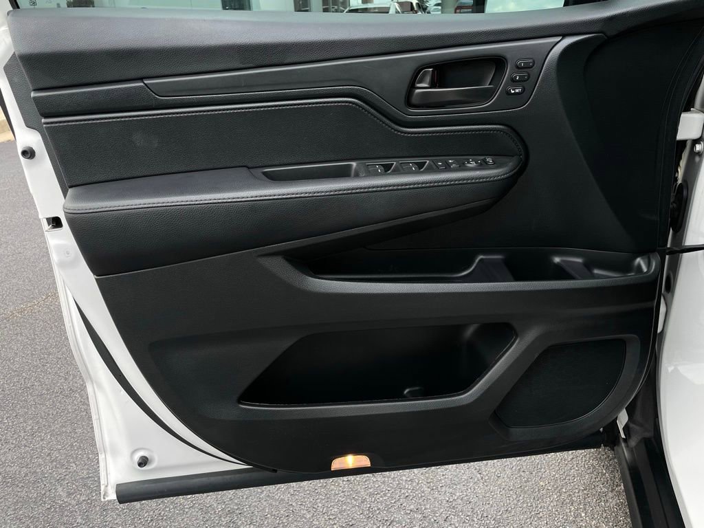 Used 2023 Honda Odyssey EX-L image 24