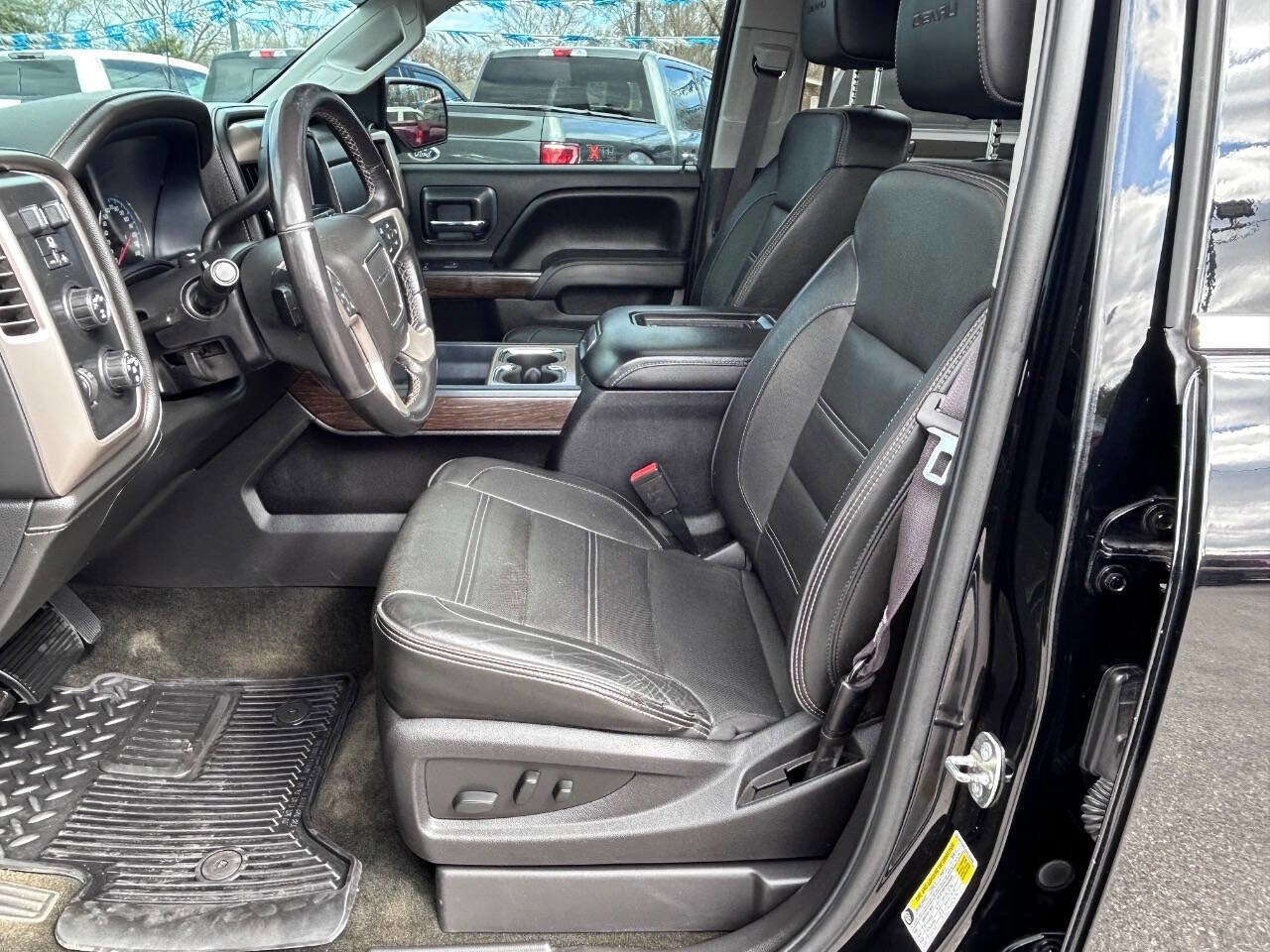 Used 2017 GMC Sierra 1500 Denali AWD/4WD image 15