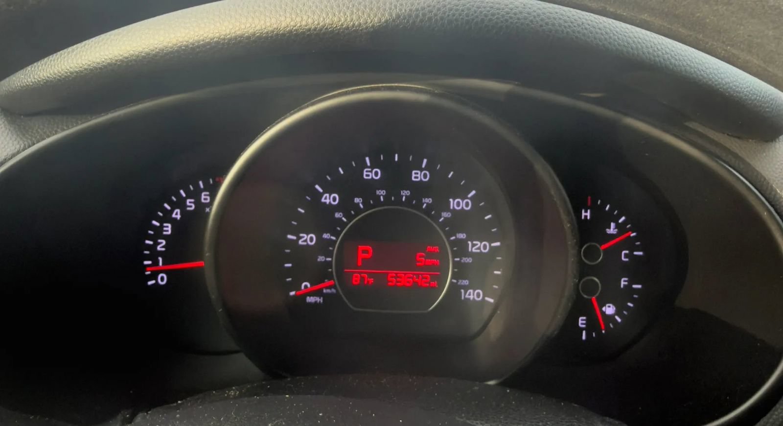 Used 2016 Kia Soul + FWD image 17