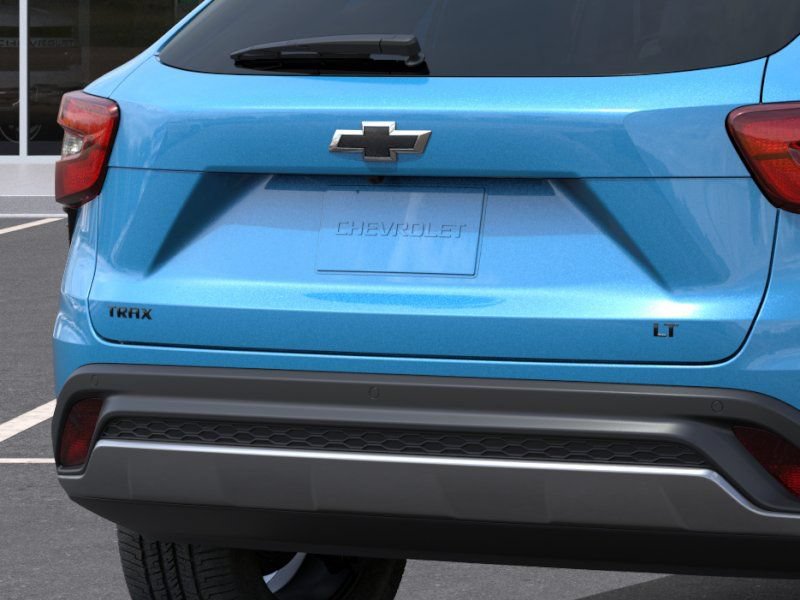 New 2026 Chevrolet Trax LT w/ Driver Confidence Package FWD image 14