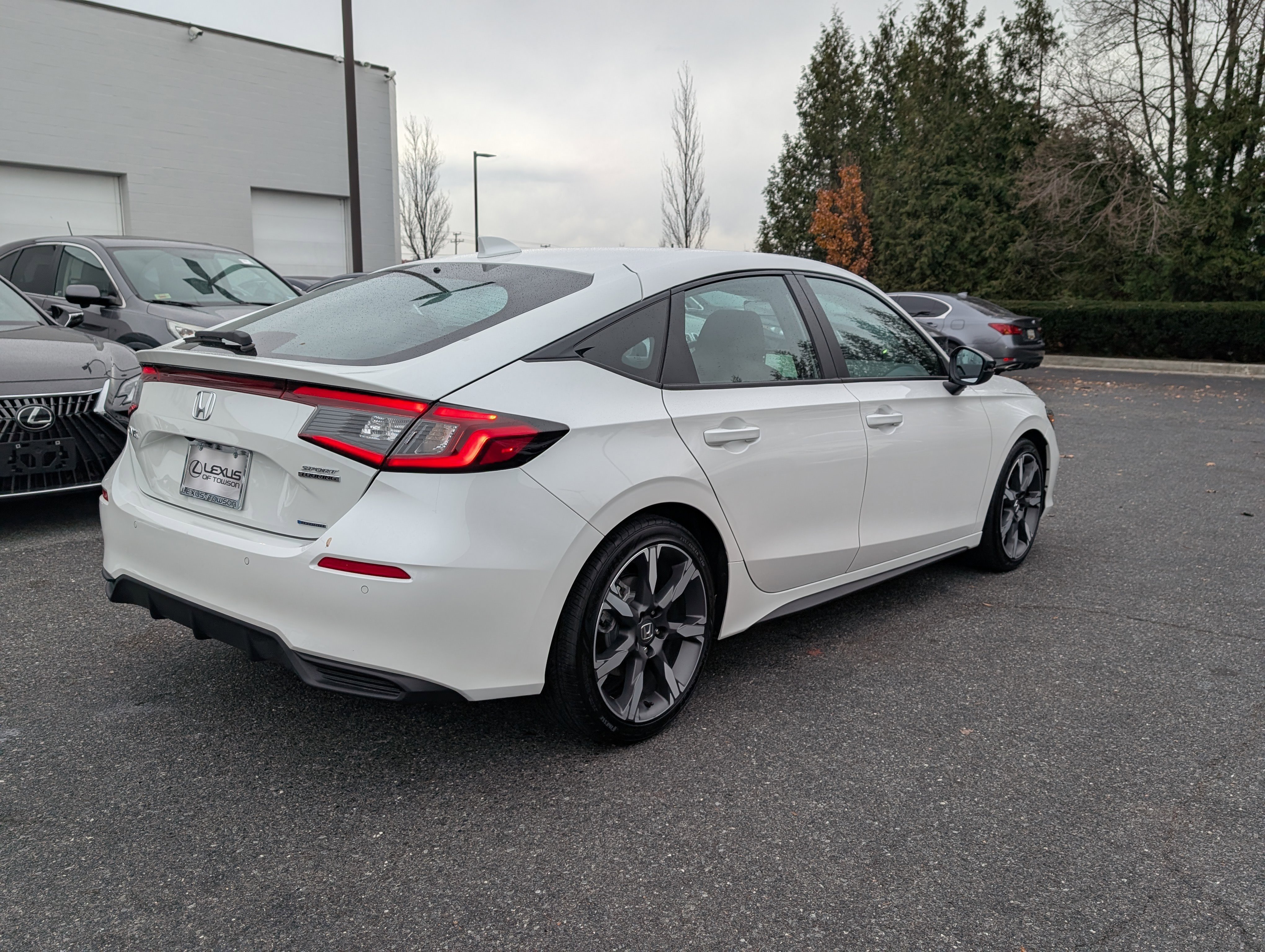 Used 2025 Honda Civic Sport Touring image 3