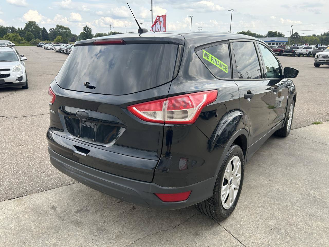 Used 2014 Ford Escape S FWD image 5