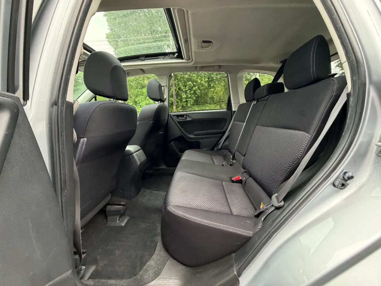 Used 2015 Subaru Forester 2.5i Premium w/ Popular Package #1 AWD/4WD image 25