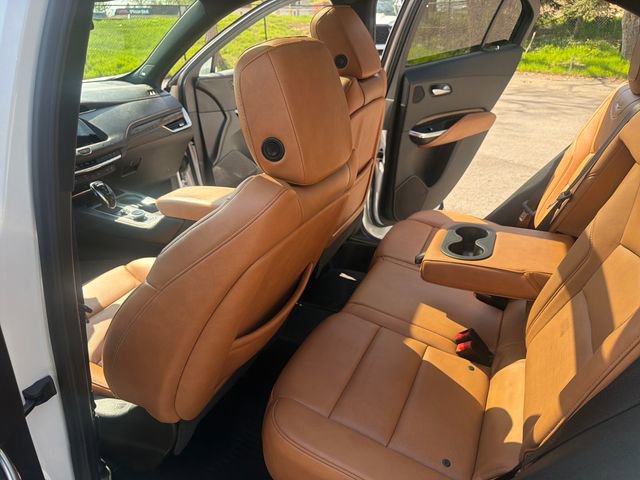Used 2020 Cadillac XT4 Premium Luxury AWD/4WD image 25