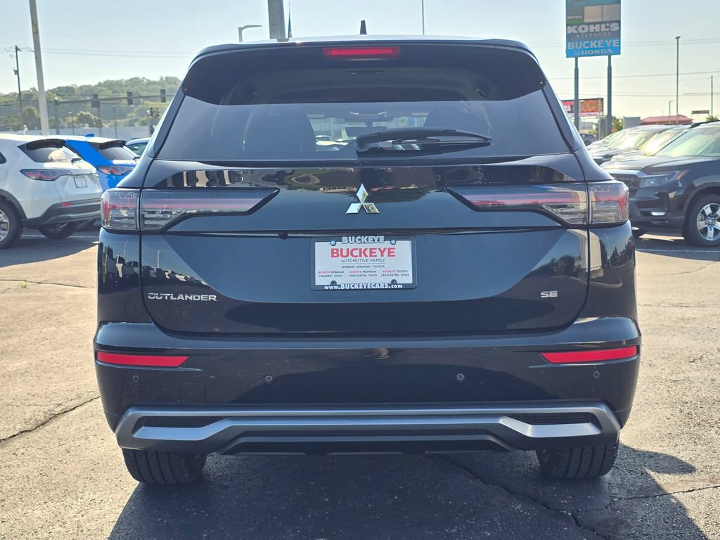 Used 2025 Mitsubishi Outlander SE AWD/4WD image 7