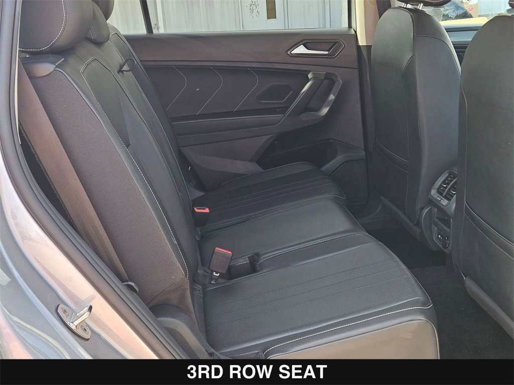 Used 2022 Volkswagen Tiguan SE image 27