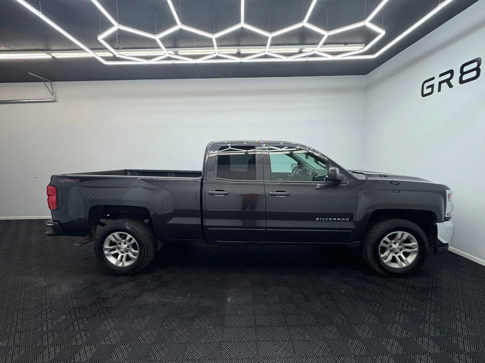 Used 2016 Chevrolet Silverado 1500 LT w/ All Star Edition image 9