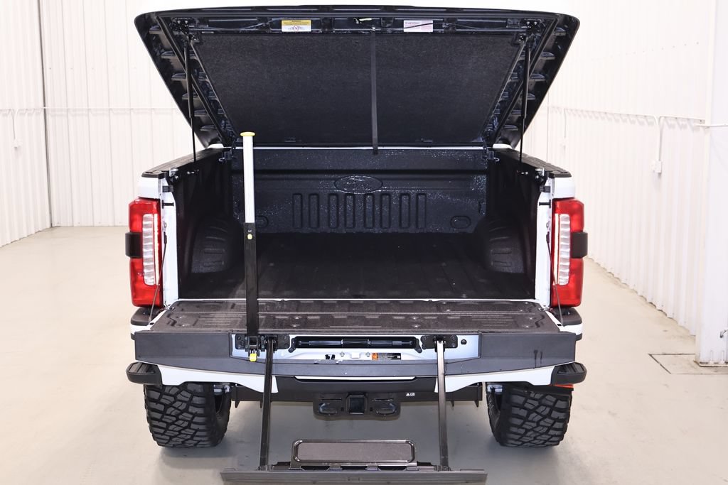 New 2026 Ford F250 Lariat w/ Black Appearance Package AWD/4WD image 43